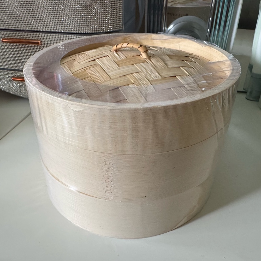 Berghoff Worldwide Bamboo Steamer Basket (7 Inch Diameter)